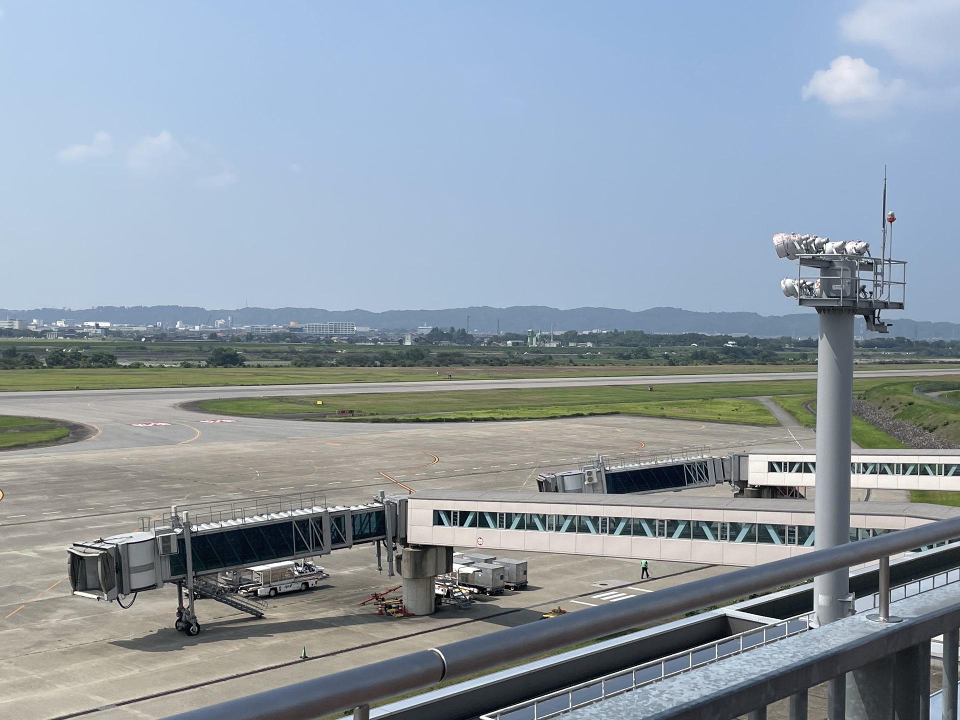 富山空港の飛行場